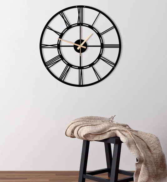 Roman Numeral Clock, Black Unique Large Roman Numeral GC018